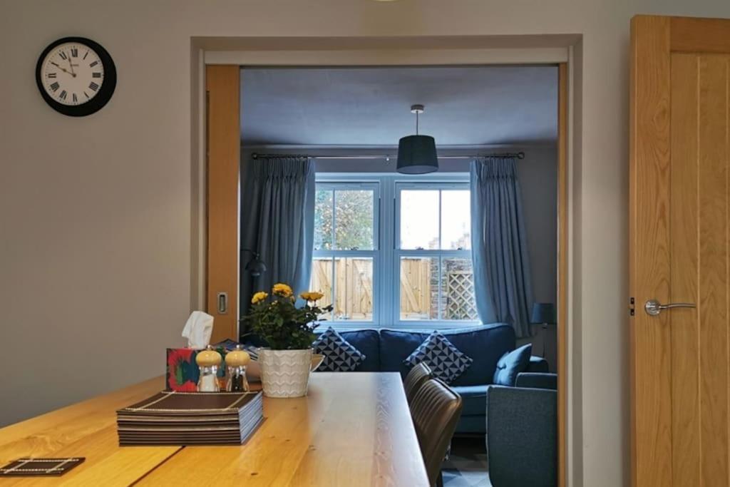 3 Bedroom Townhouse, Free Parking York Esterno foto